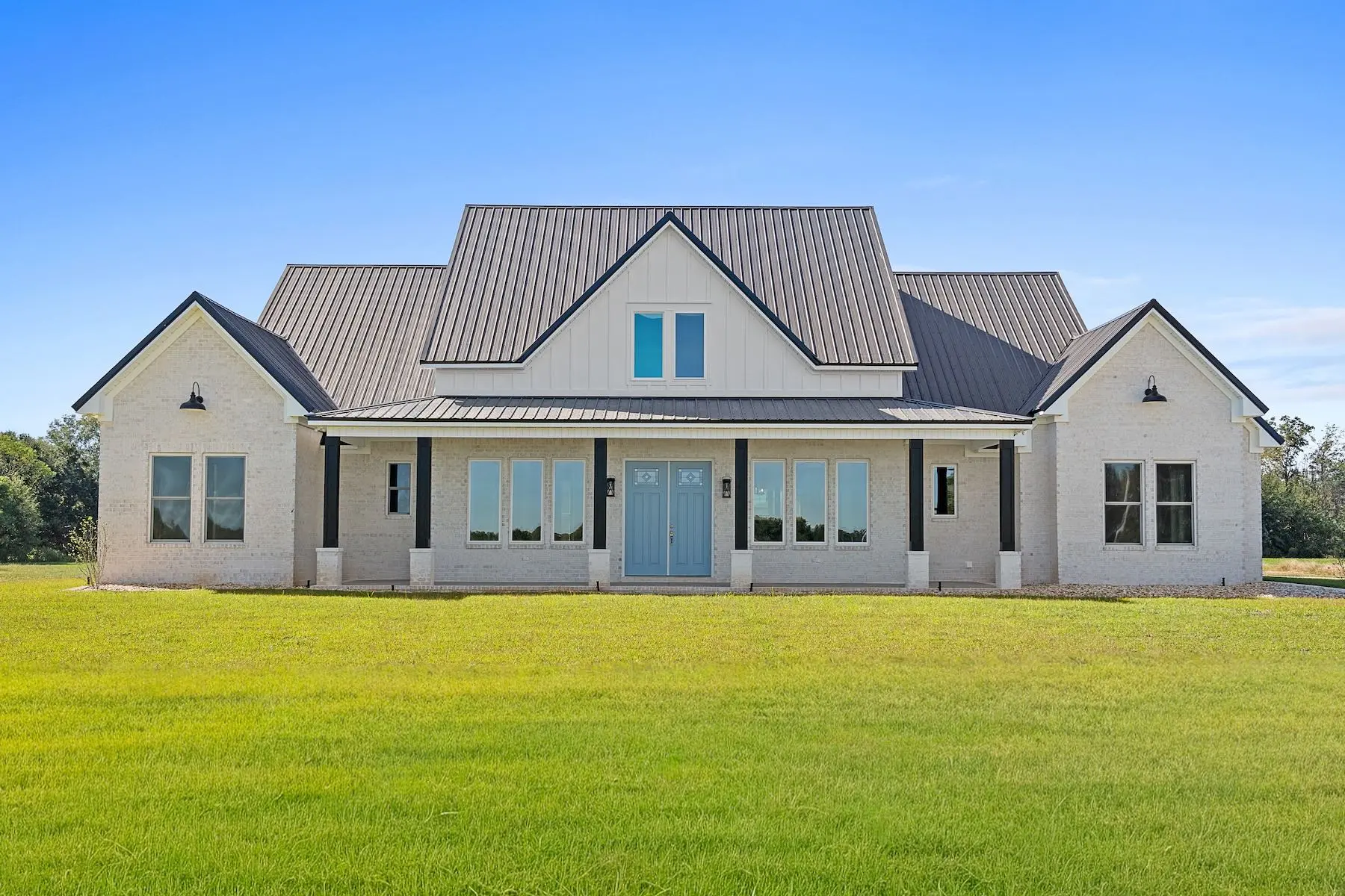 Custom Gold FORTIFIED home built by Drayton Homes in Baldwin County Alabama