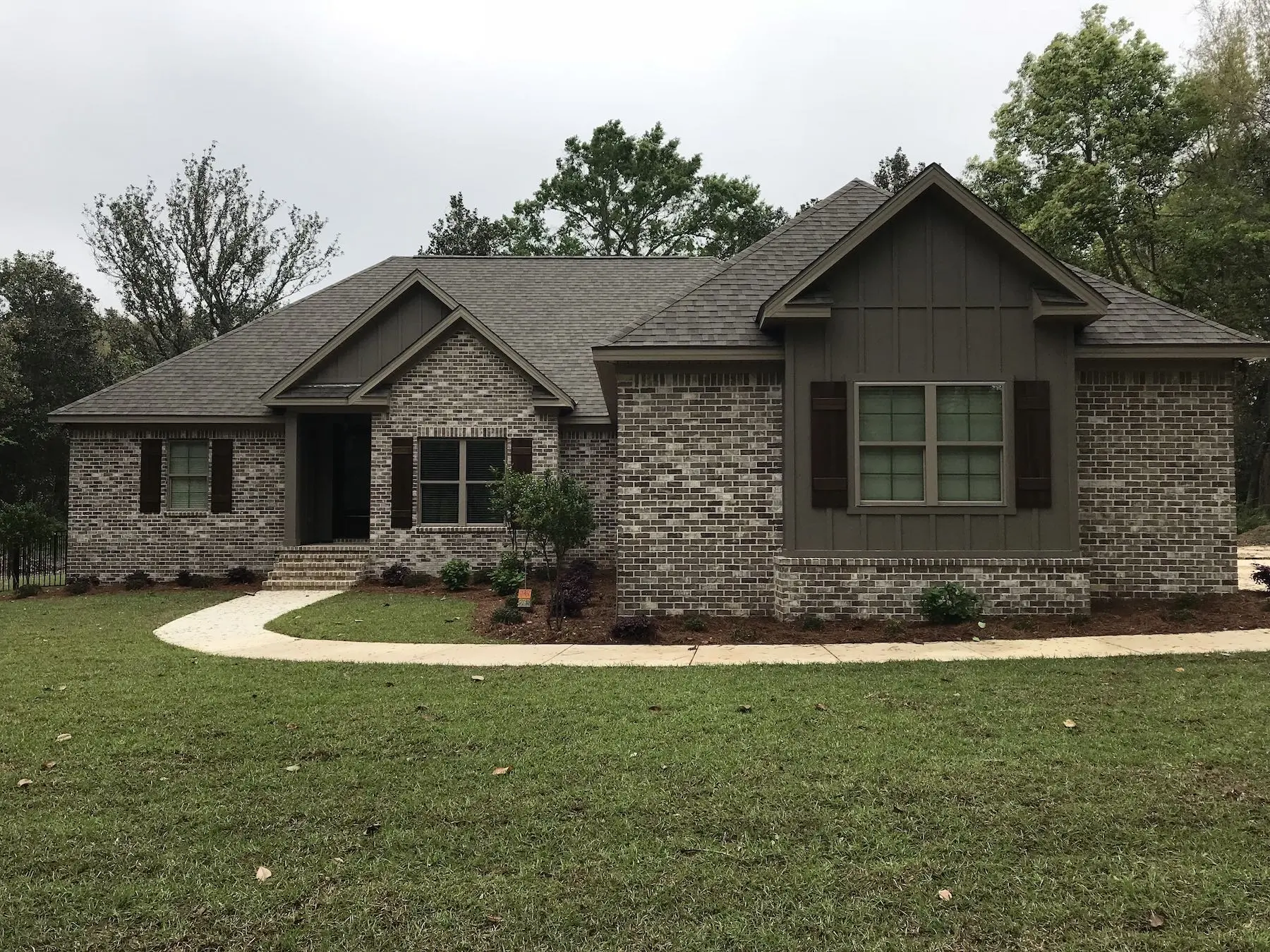 Drayton Homes custom home exterior on the Alabama Gulf Coast